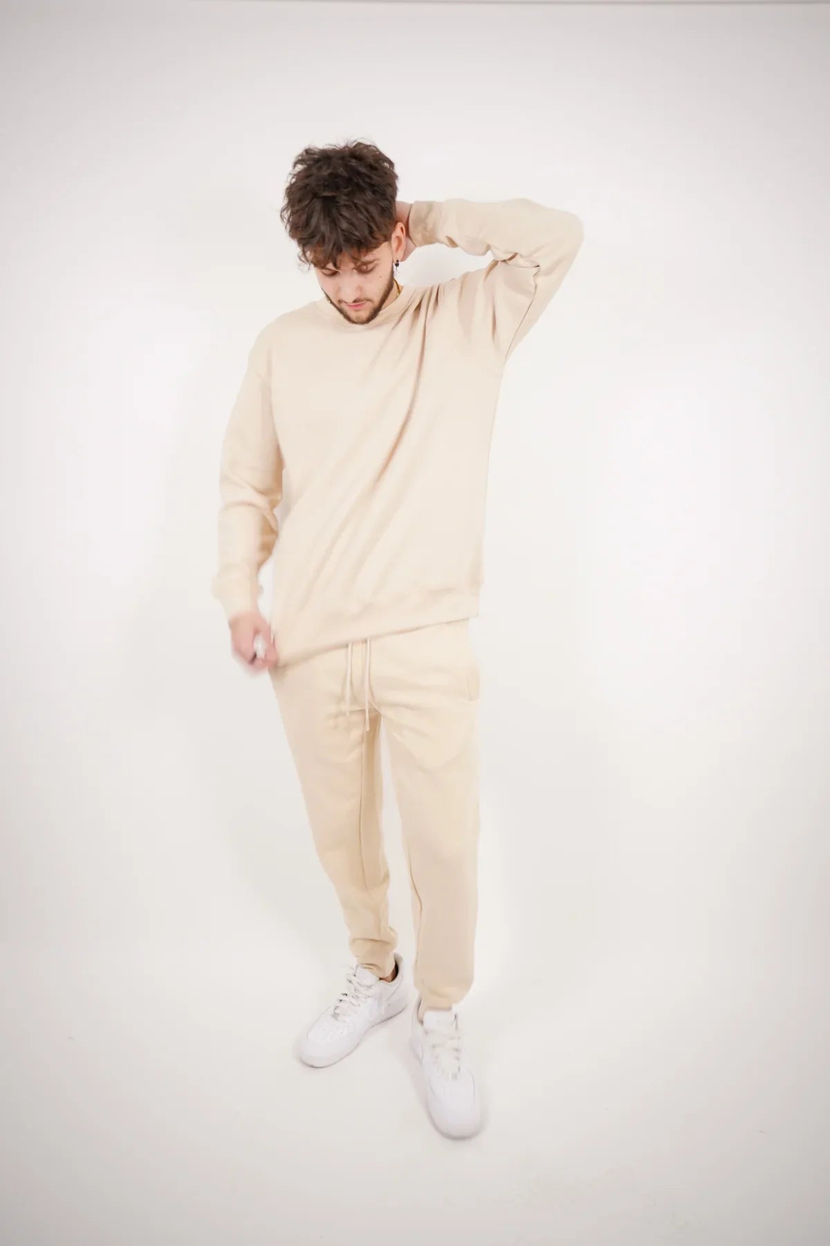 Sand Tight Fleece Crew-Neck SweatSuit
